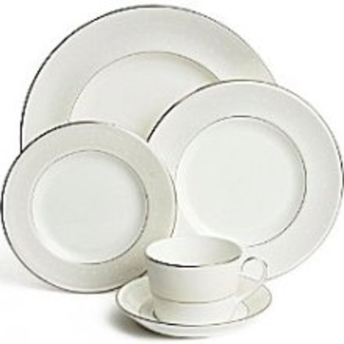 Etoile Platinum 5 Piece Place Setting