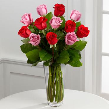 The True Romanceâ„¢ Rose Bouquet