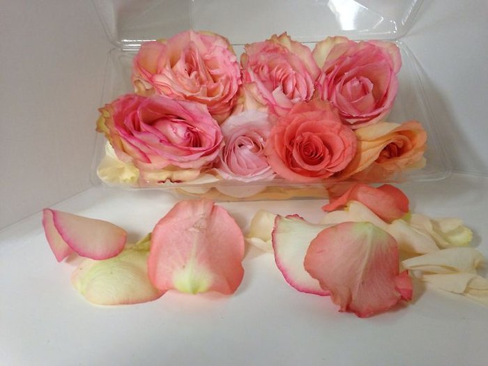 Box of Rose Petals