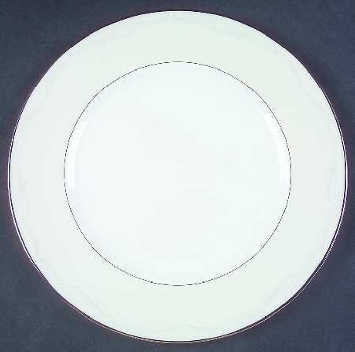 Presage Dinner Plate