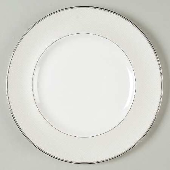 Pointe D\'esprit Dinner Plate