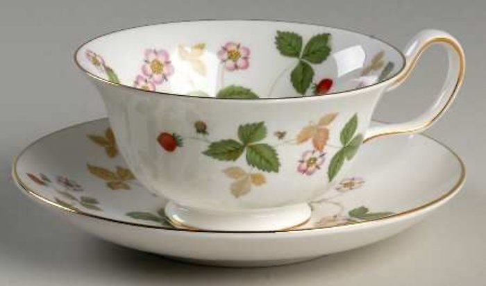 Wild Strawberry Tea Cup & Saucer