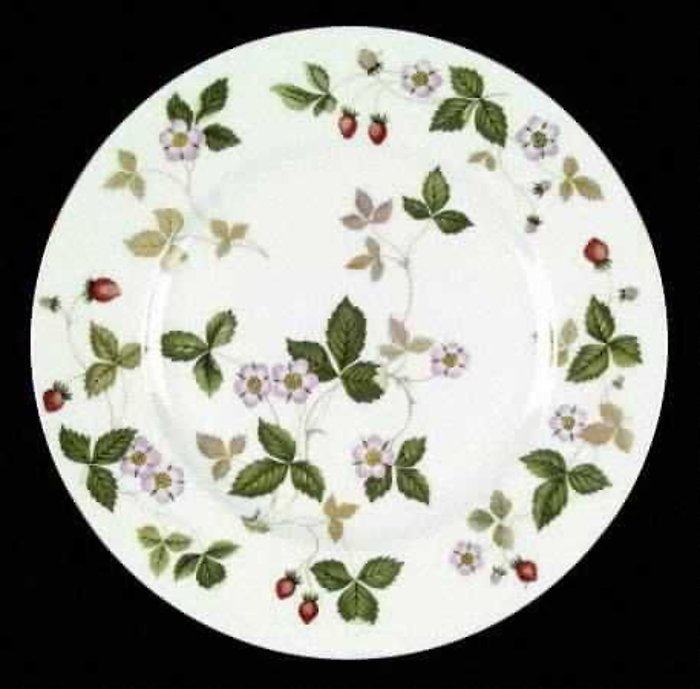 Wild Strawberry Dinner Plate